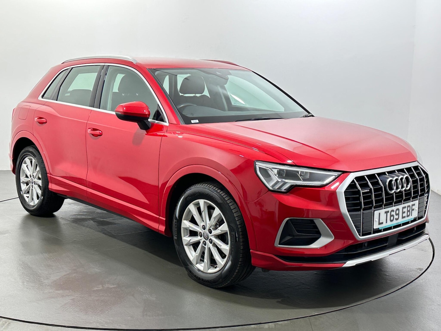 Used Audi Q3 2019 for sale - 77131547: Photo 1