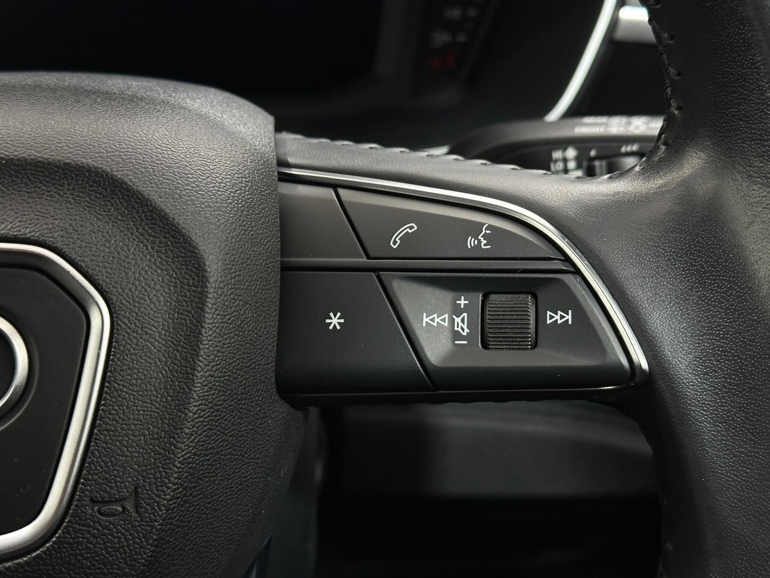 Used Audi Q3 2019 for sale - 77131547: Photo 15