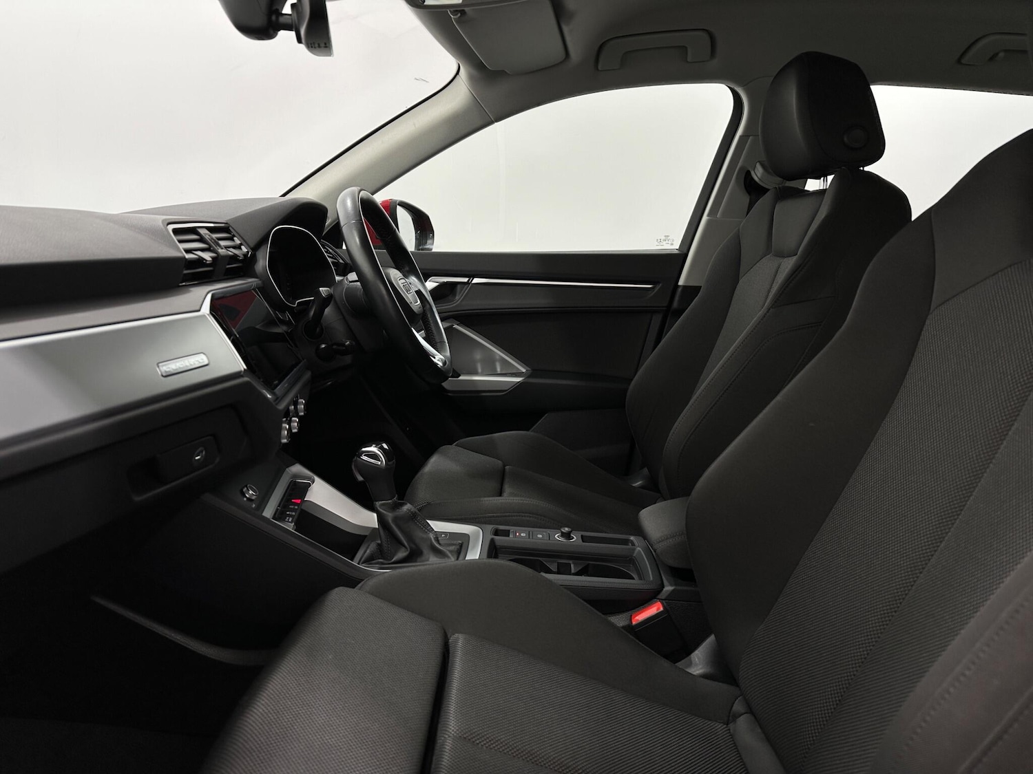 Used Audi Q3 2019 for sale - 77131547: Photo 32