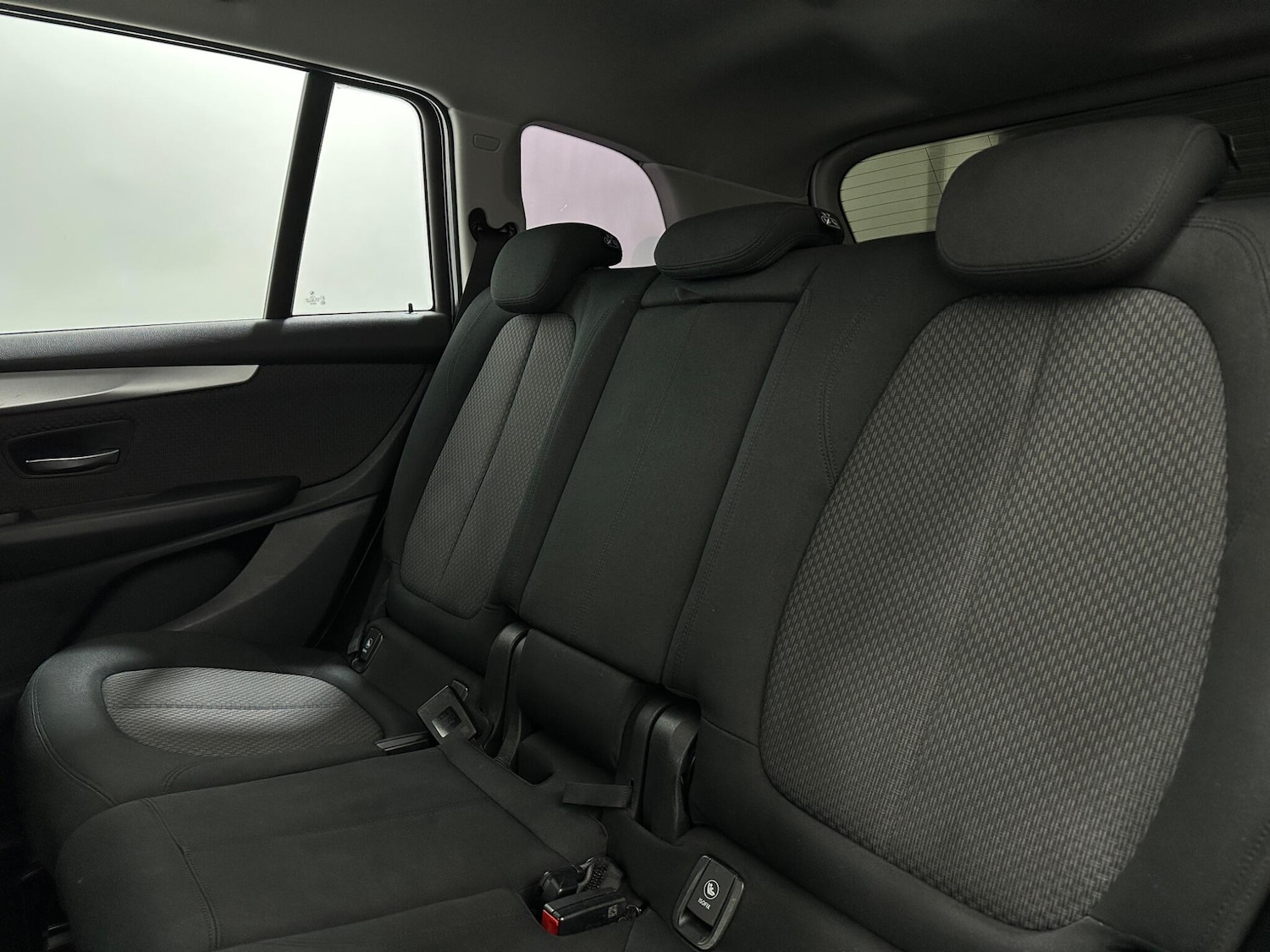 Used BMW 2 Series 2017 for sale - 76878461: Photo 36