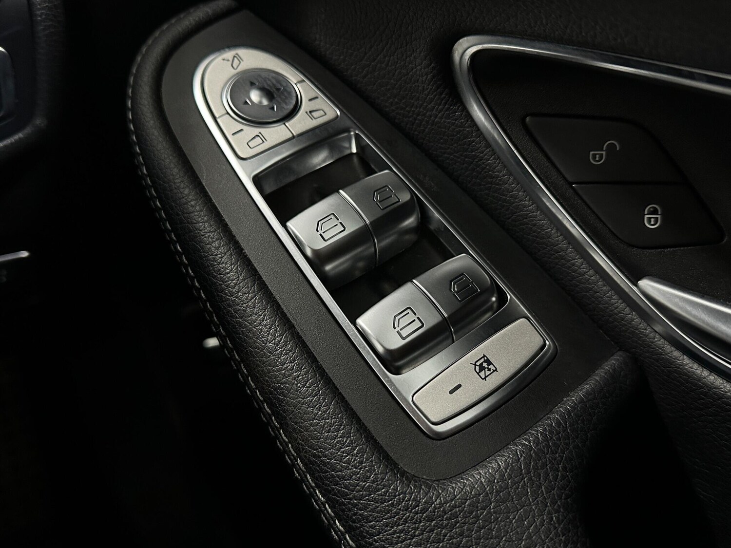 Used Mercedes-Benz GLC for sale - 77586954: Photo 19