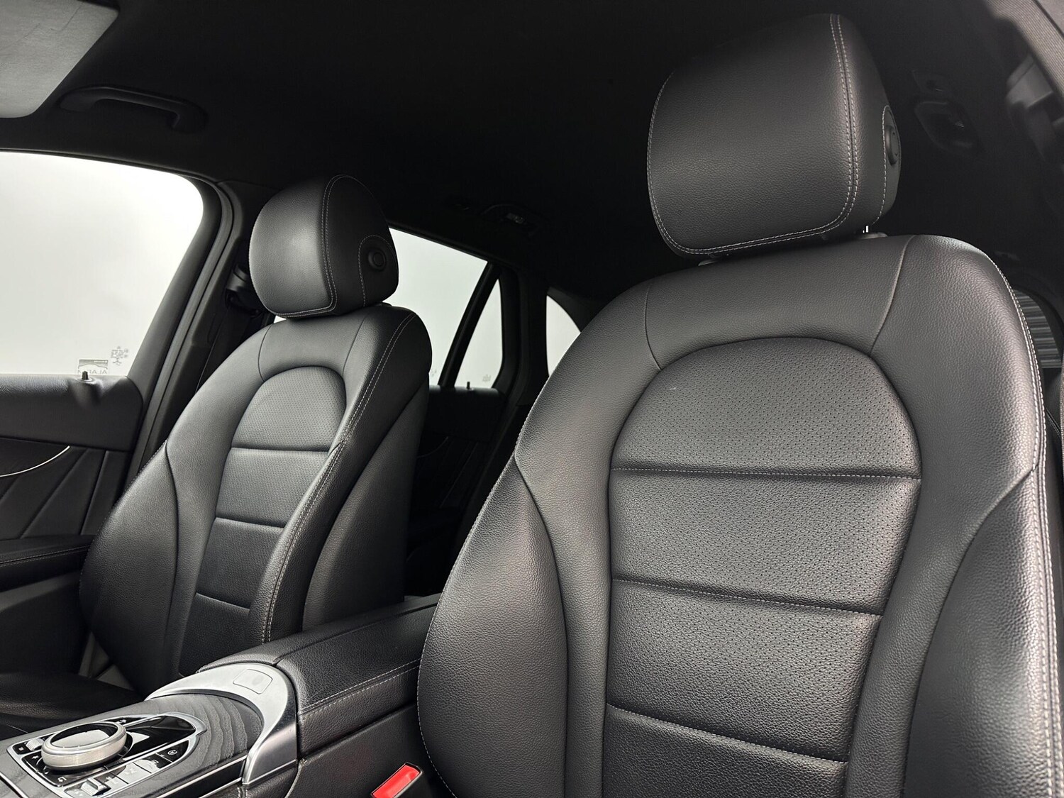 Used Mercedes-Benz GLC for sale - 77586954: Photo 37