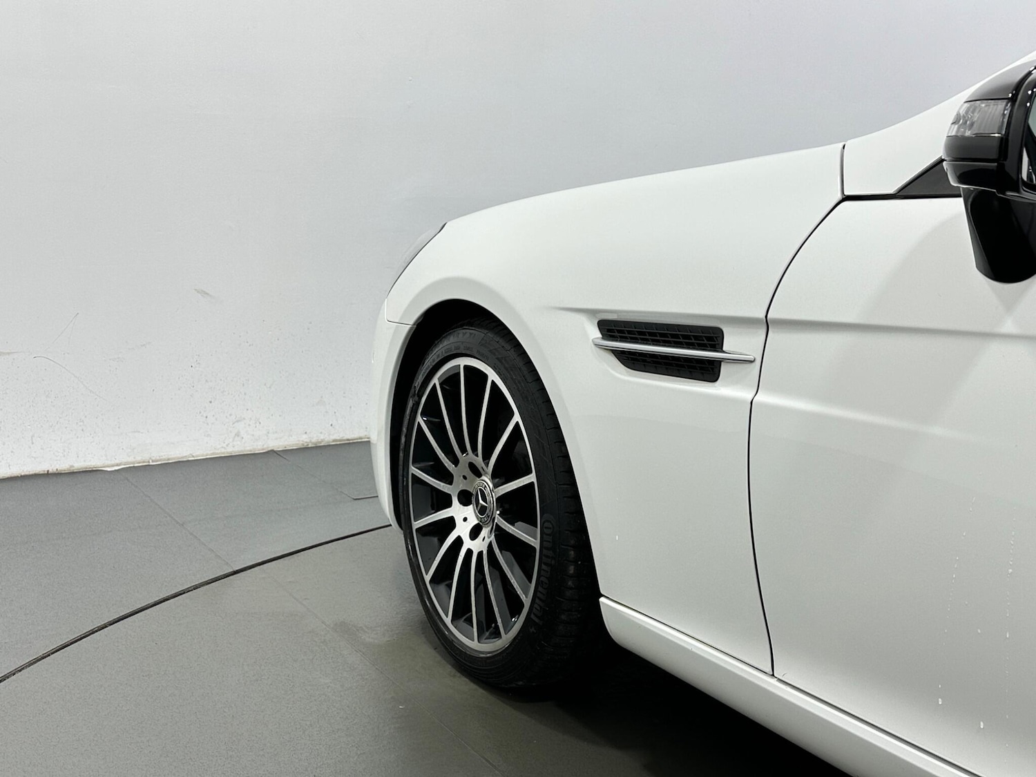 Used Mercedes-Benz SLC 2017 for sale - 77306111: Photo 41