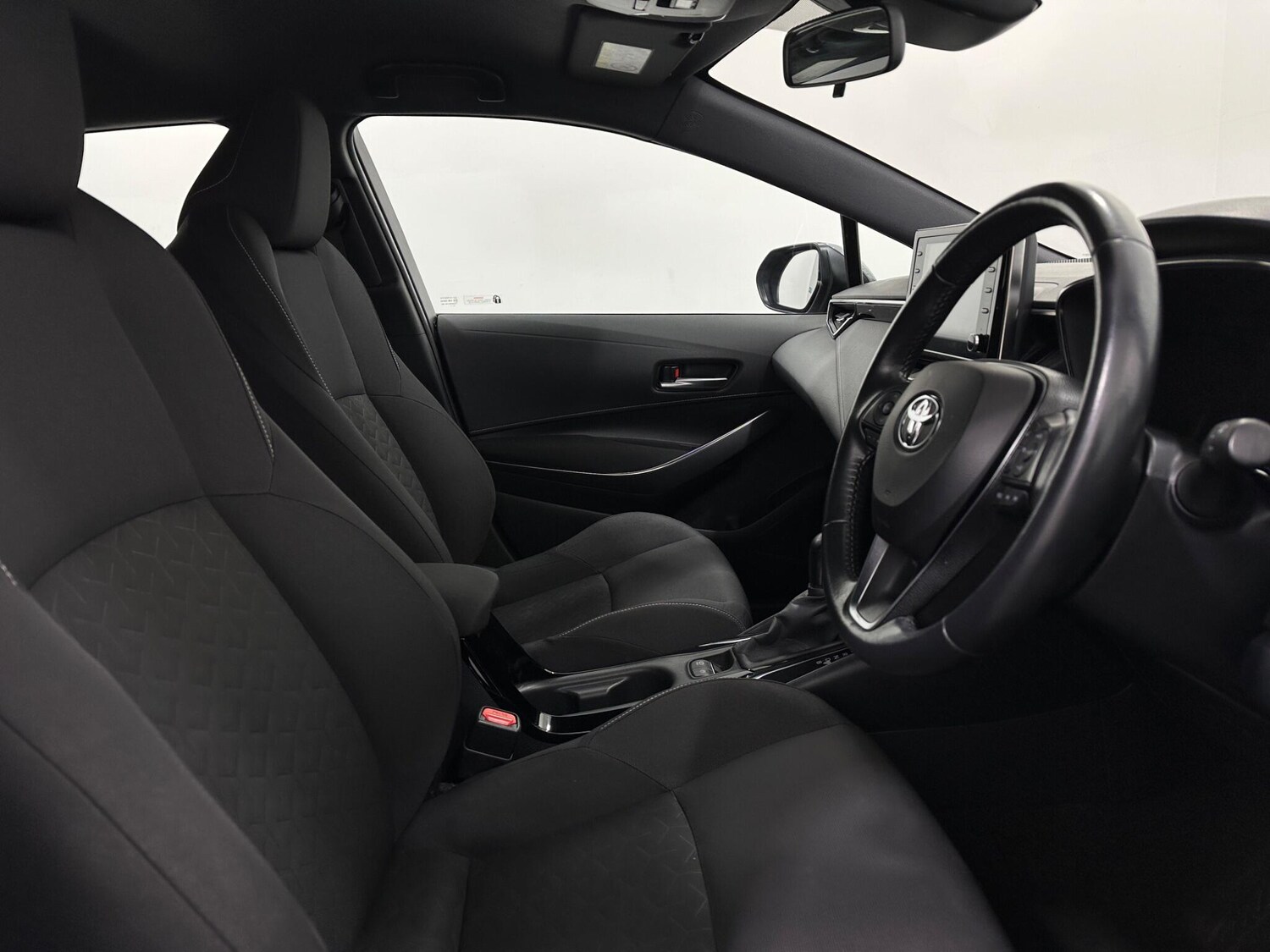 Used Toyota Corolla for sale - 78214735: Photo 32