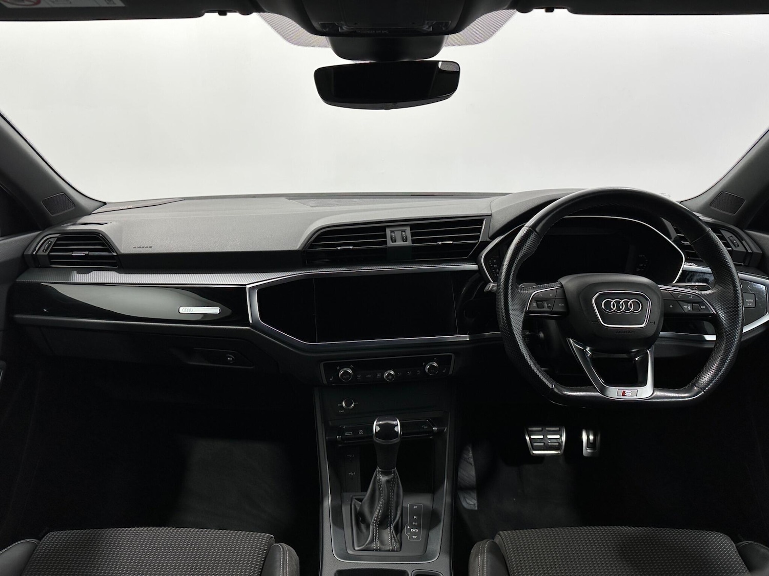 Used Audi Q3 2021 for sale - 76878960: Photo 19