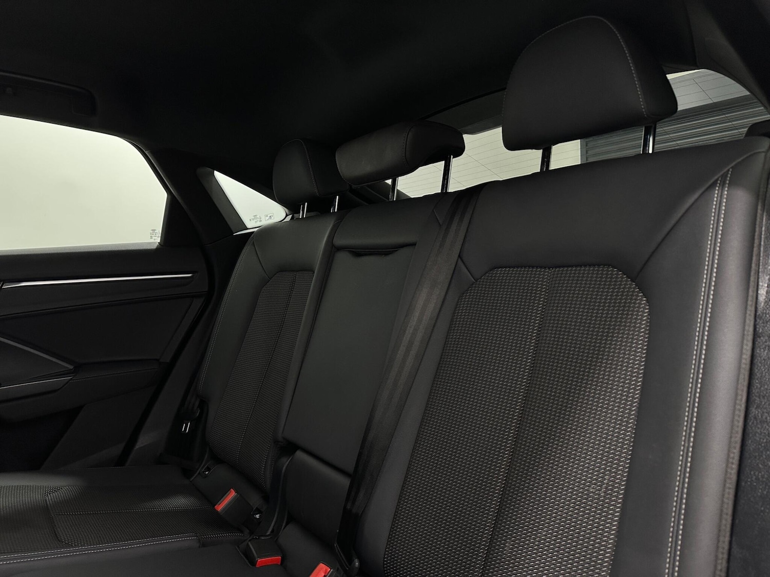 Used Audi Q3 2021 for sale - 76878960: Photo 38