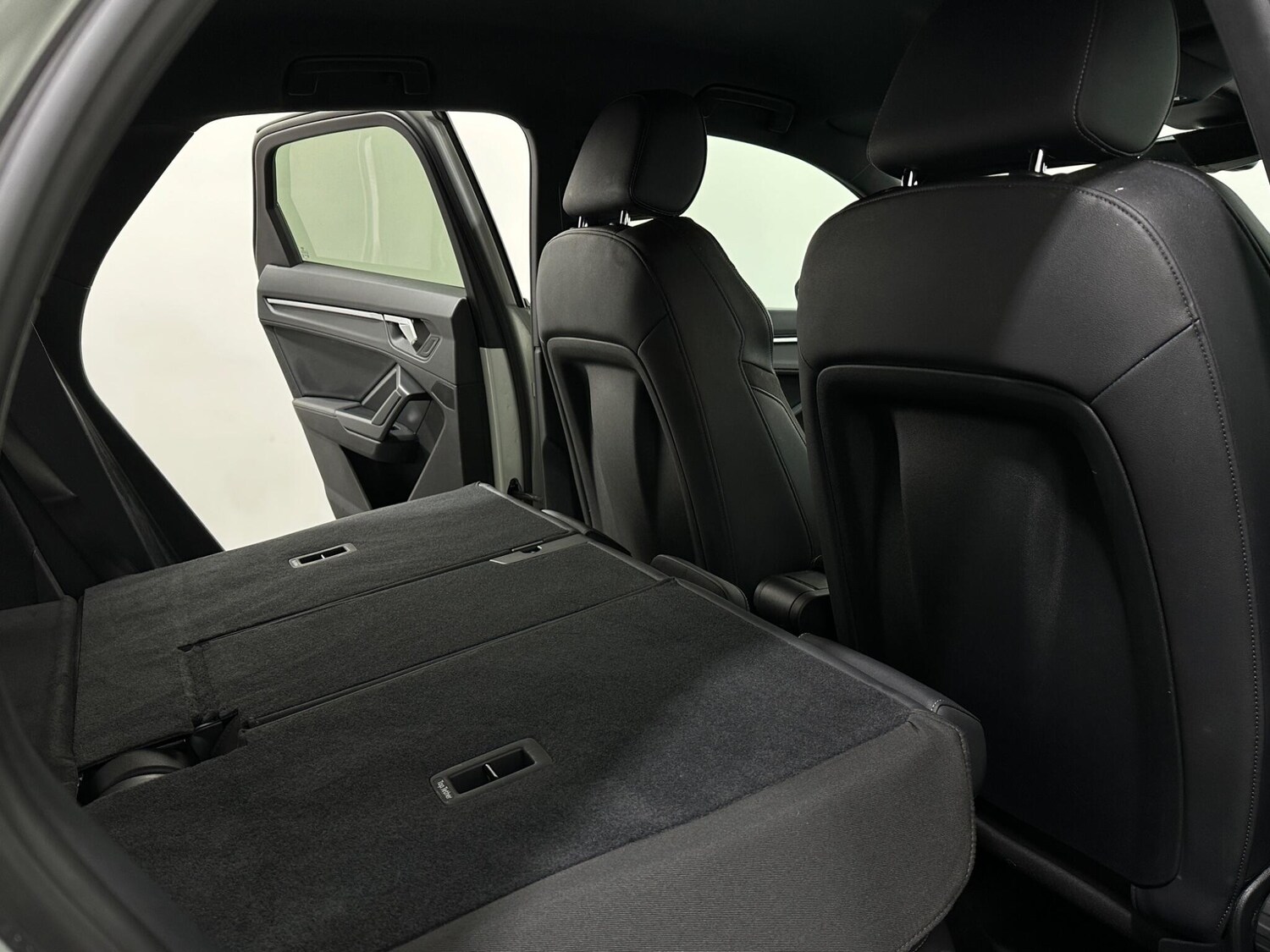 Used Audi Q3 2021 for sale - 76878960: Photo 45