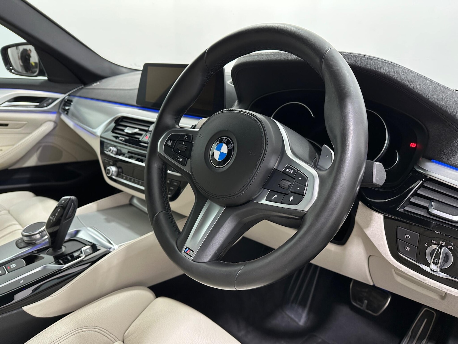 Used BMW 5 Series 2018 for sale - 77091803: Photo 10