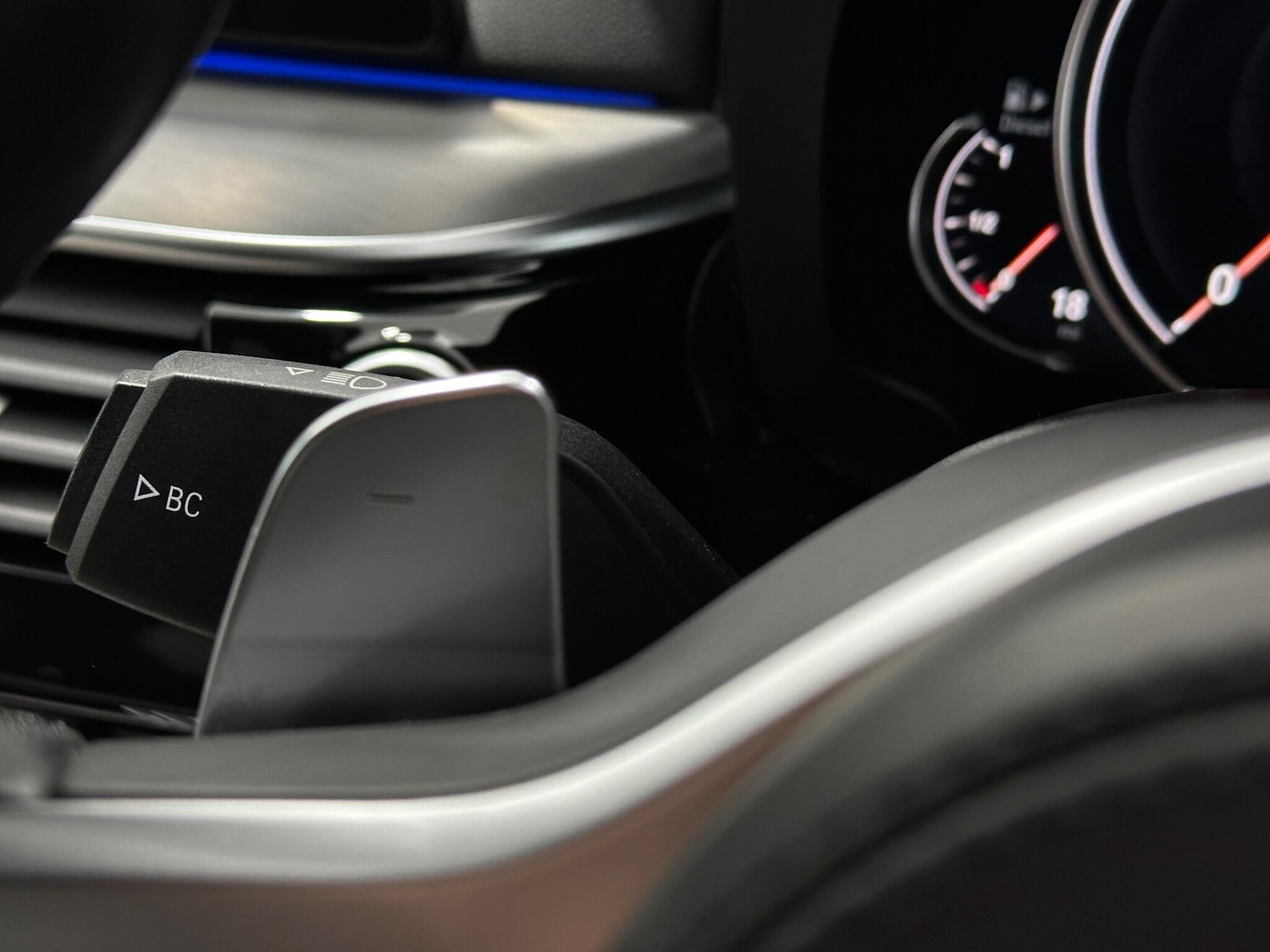 Used BMW 5 Series 2018 for sale - 77091803: Photo 12