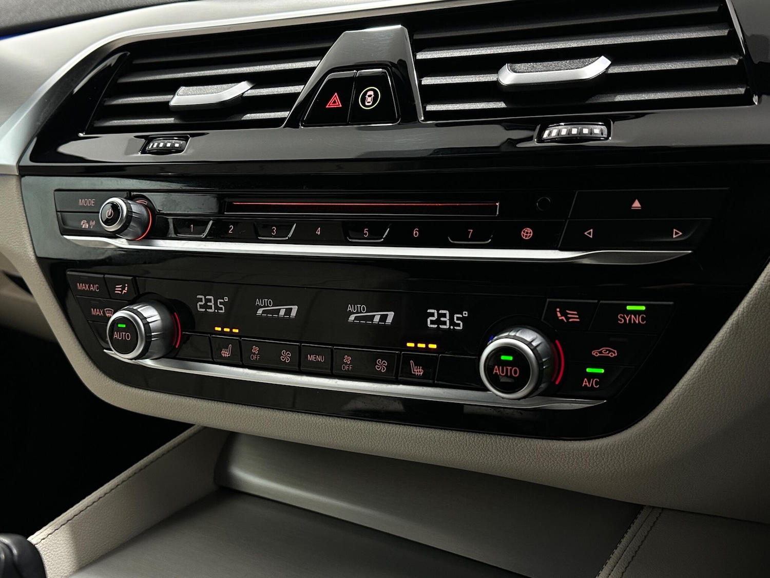 Used BMW 5 Series 2018 for sale - 77091803: Photo 22