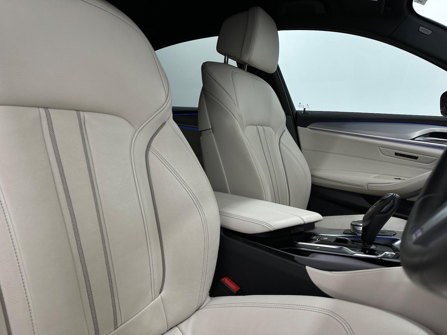 Used BMW 5 Series 2018 for sale - 77091803: Photo 32