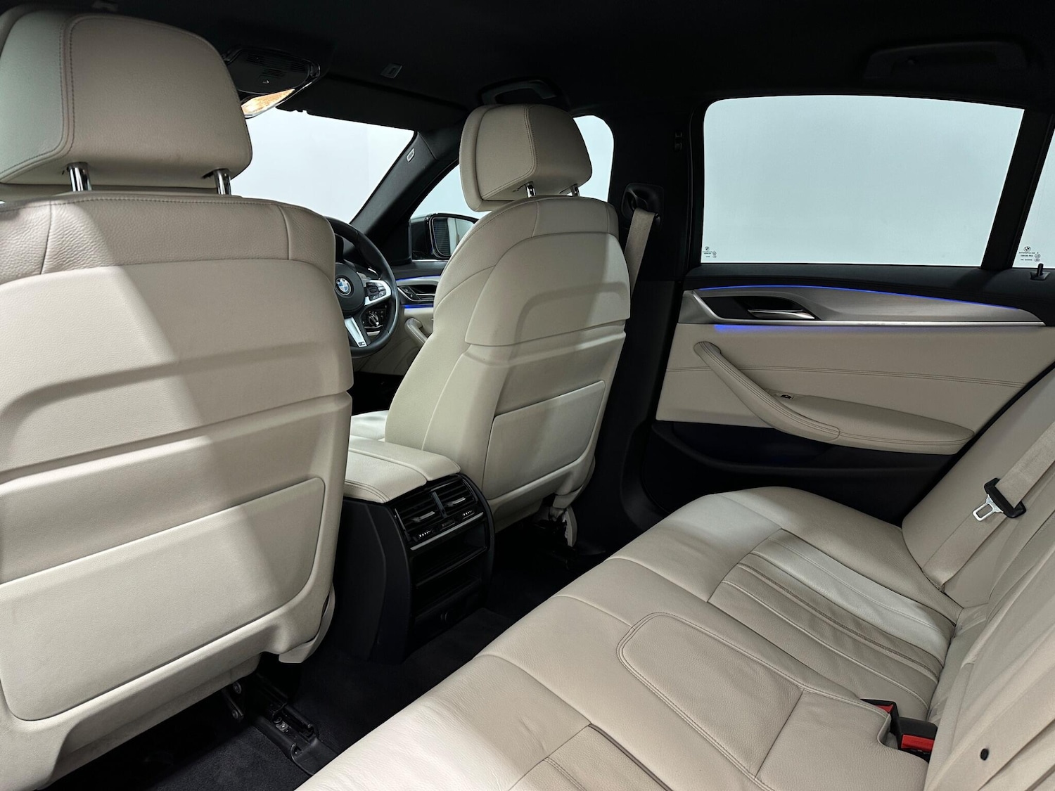 Used BMW 5 Series 2018 for sale - 77091803: Photo 39