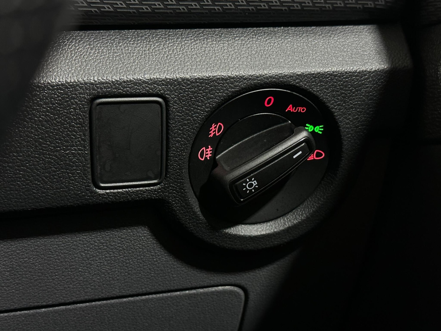 Used Volkswagen T-Cross 2019 for sale - 76878470: Photo 16