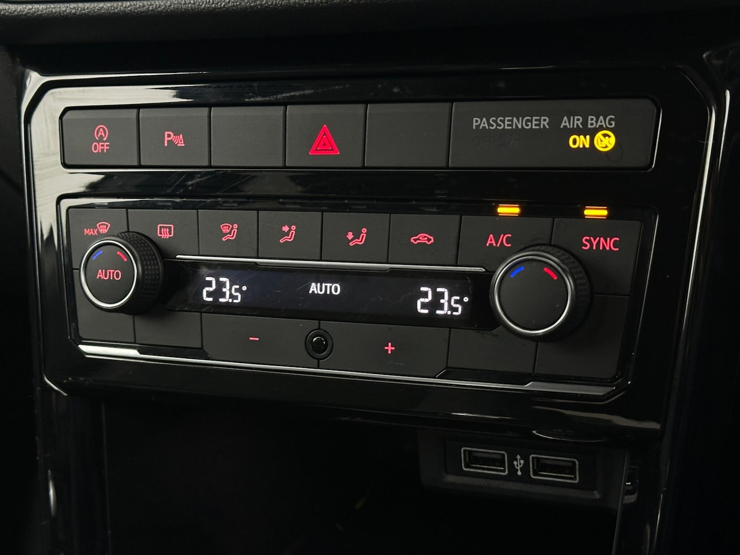 Used Volkswagen T-Cross 2019 for sale - 76878470: Photo 19