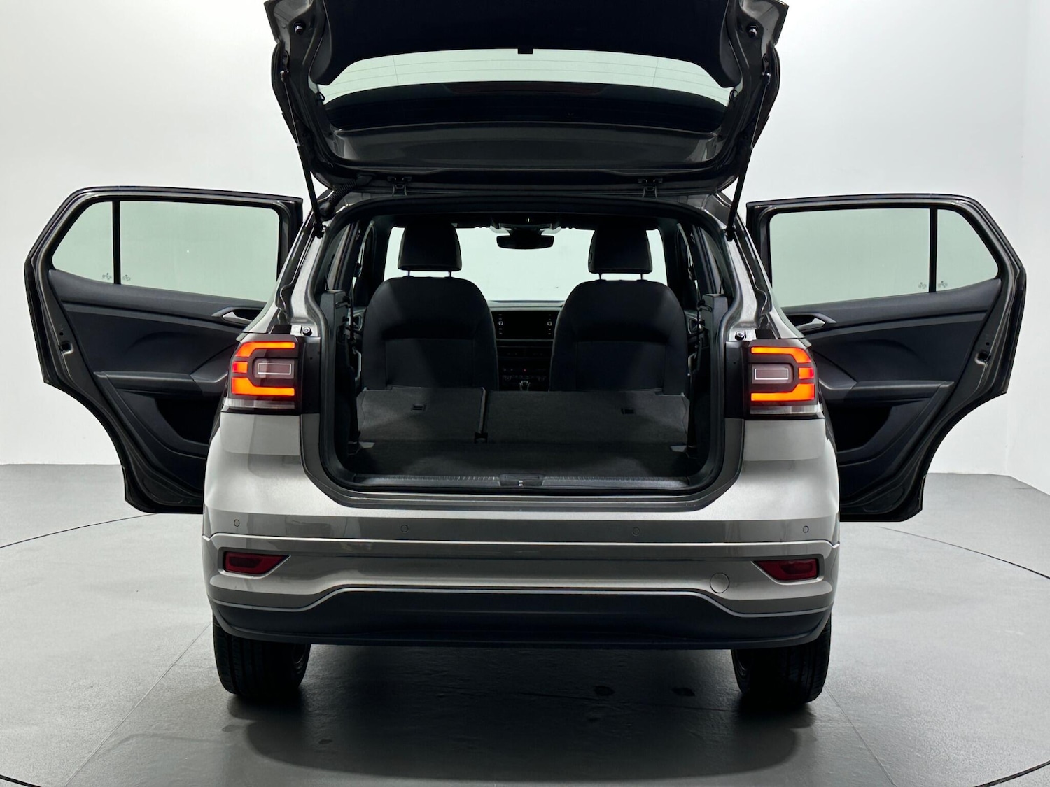 Used Volkswagen T-Cross 2019 for sale - 76878470: Photo 42