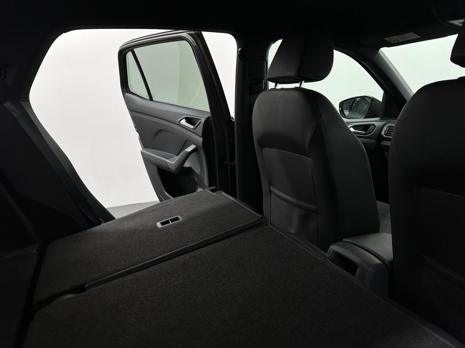 Used Volkswagen T-Cross 2019 for sale - 76878470: Photo 44