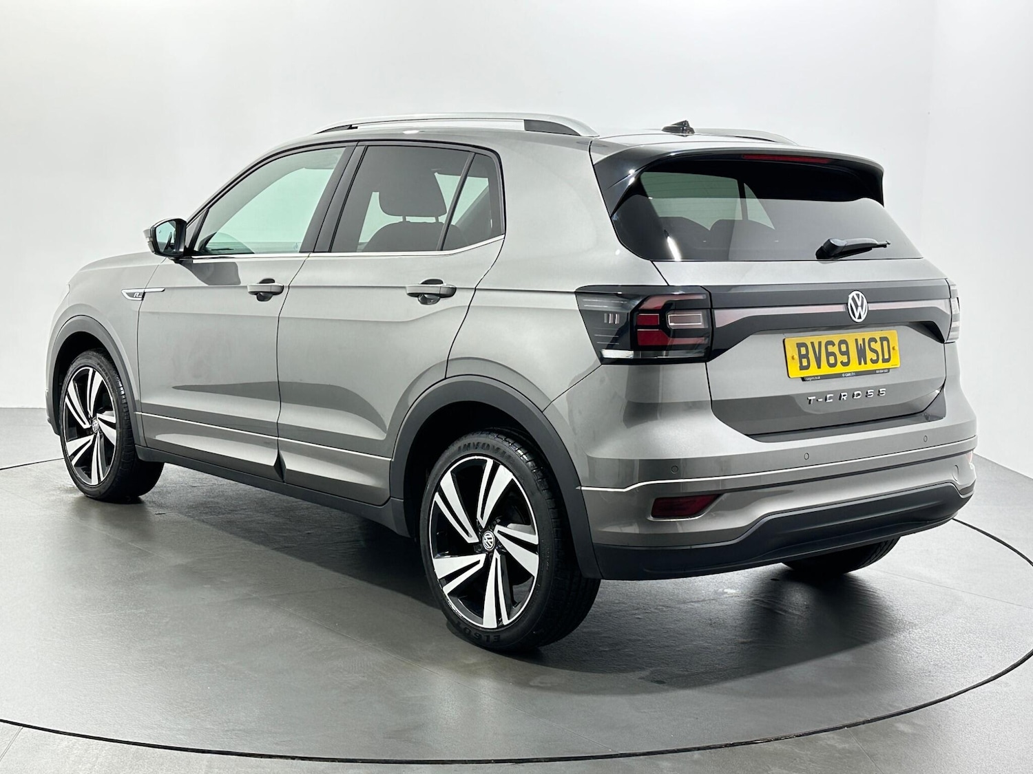 Used Volkswagen T-Cross 2019 for sale - 76878470: Photo 6