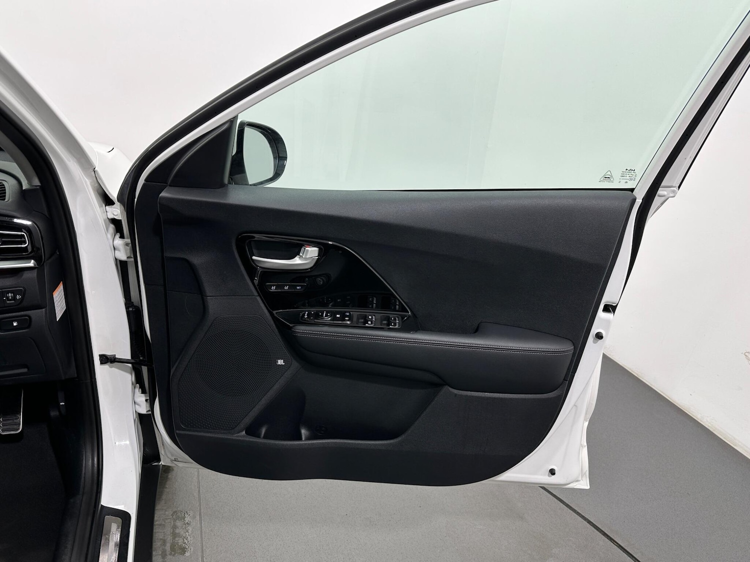 Used Kia Niro 2022 for sale - 76878473: Photo 32