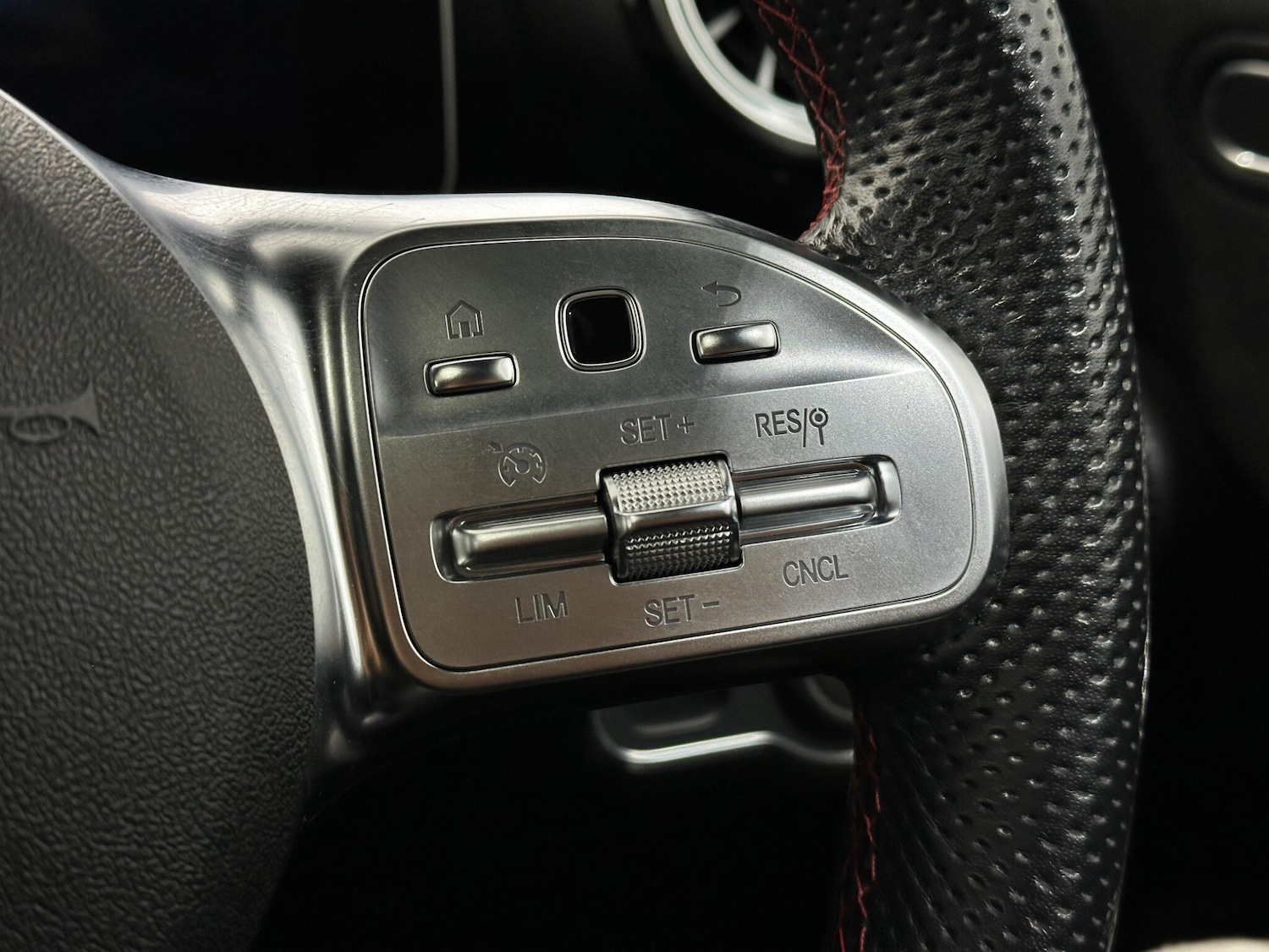 Used Mercedes-Benz A-Class for sale - 77768078: Photo 15