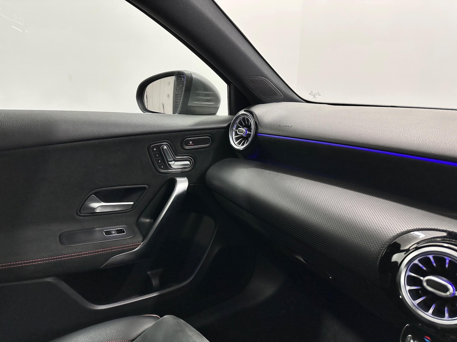 Used Mercedes-Benz A-Class for sale - 77768078: Photo 26