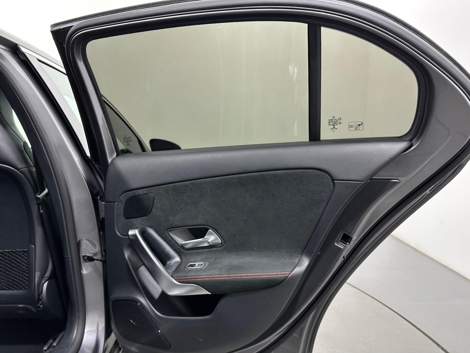 Used Mercedes-Benz A-Class for sale - 77768078: Photo 43