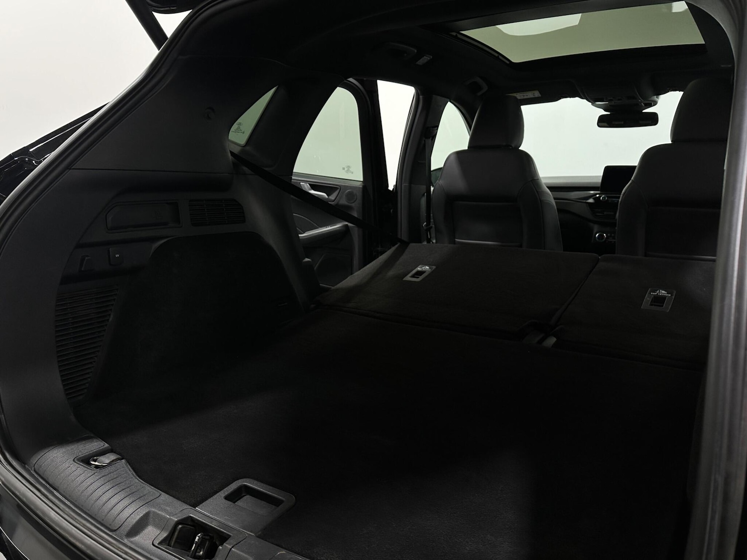 Used Ford Kuga 2022 for sale - 77882145: Photo 46