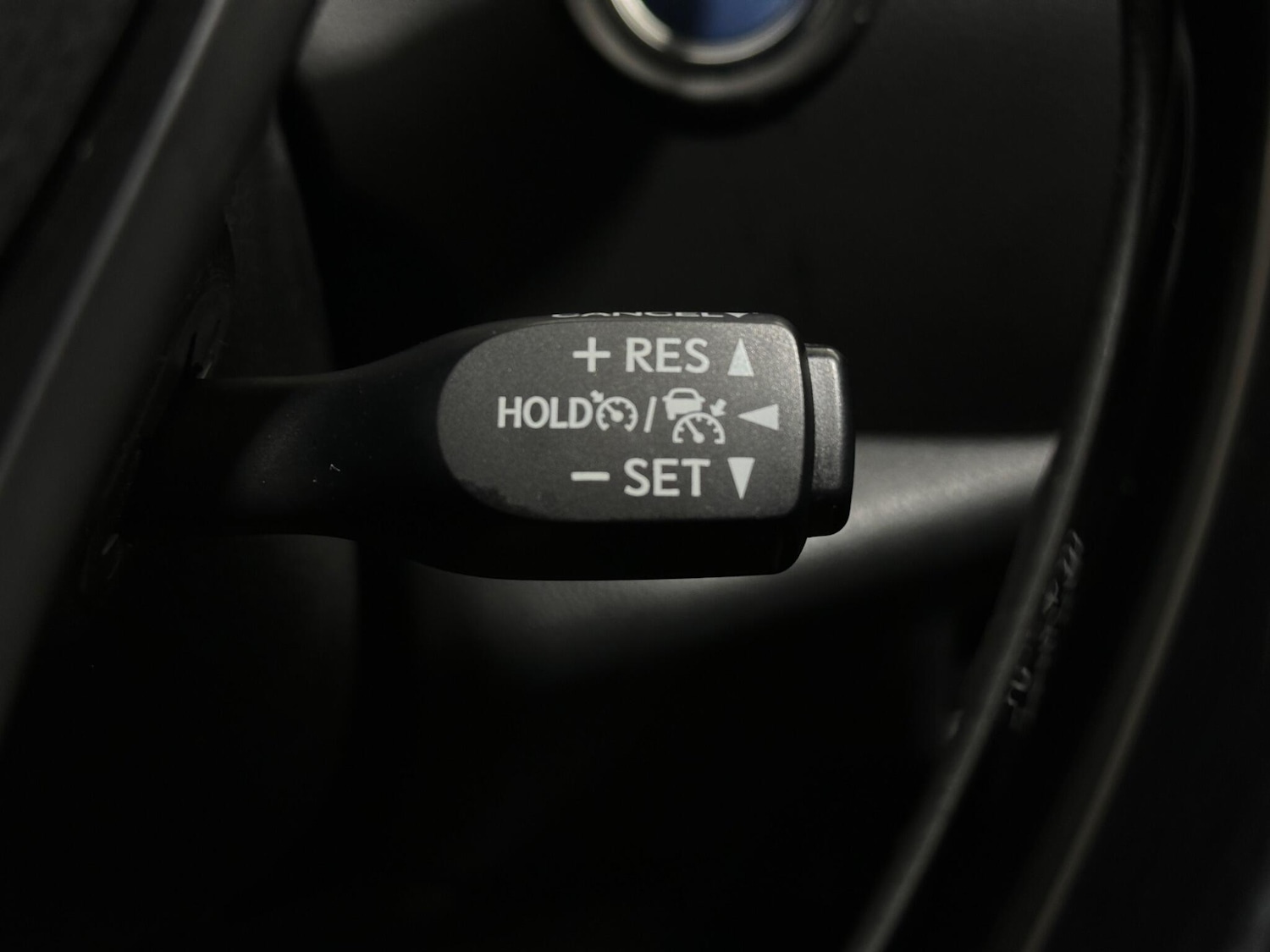 Used Toyota C-HR 2022 for sale - 76878909: Photo 17