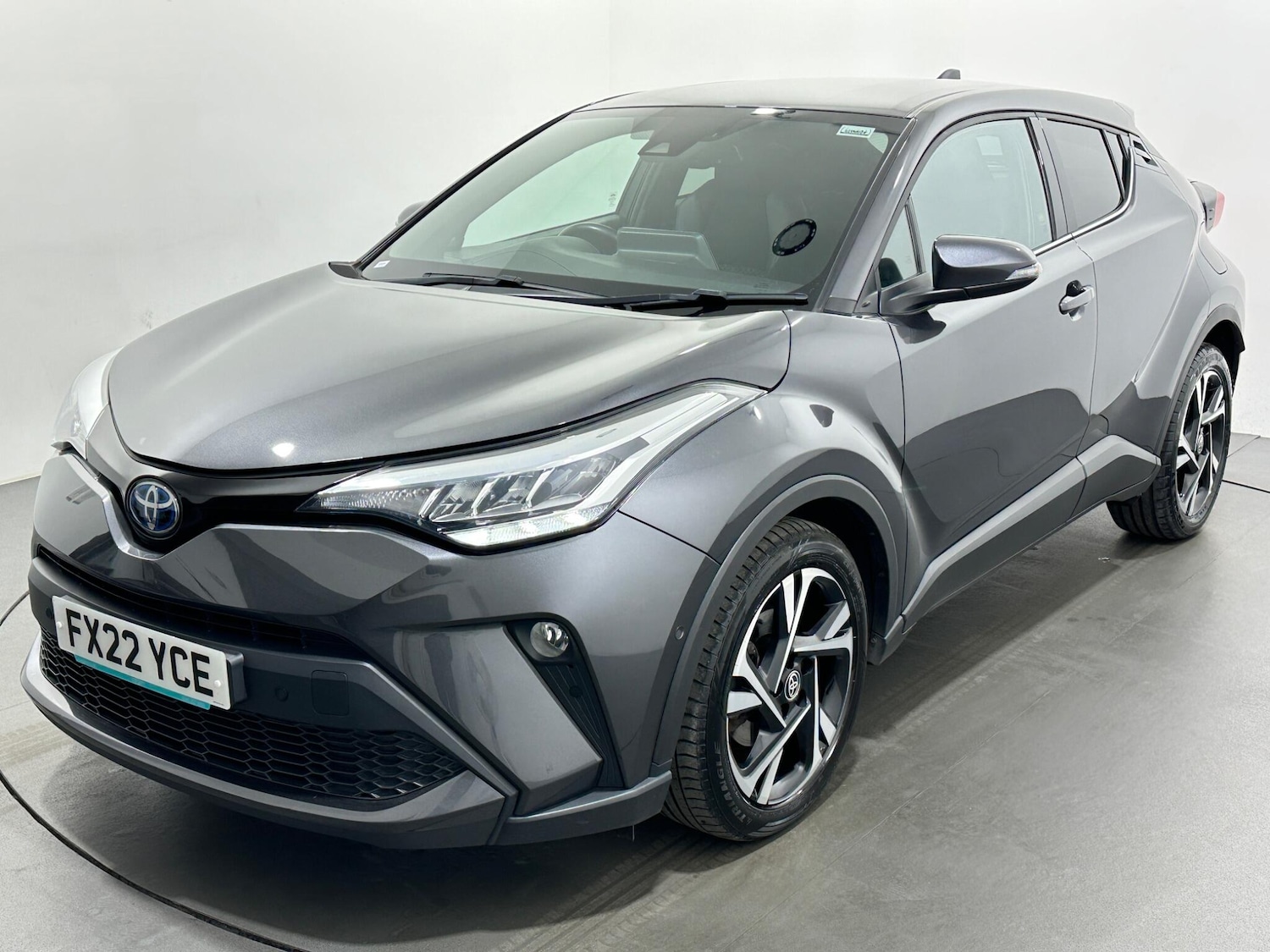 Used Toyota C-HR 2022 for sale - 76878909: Photo 51
