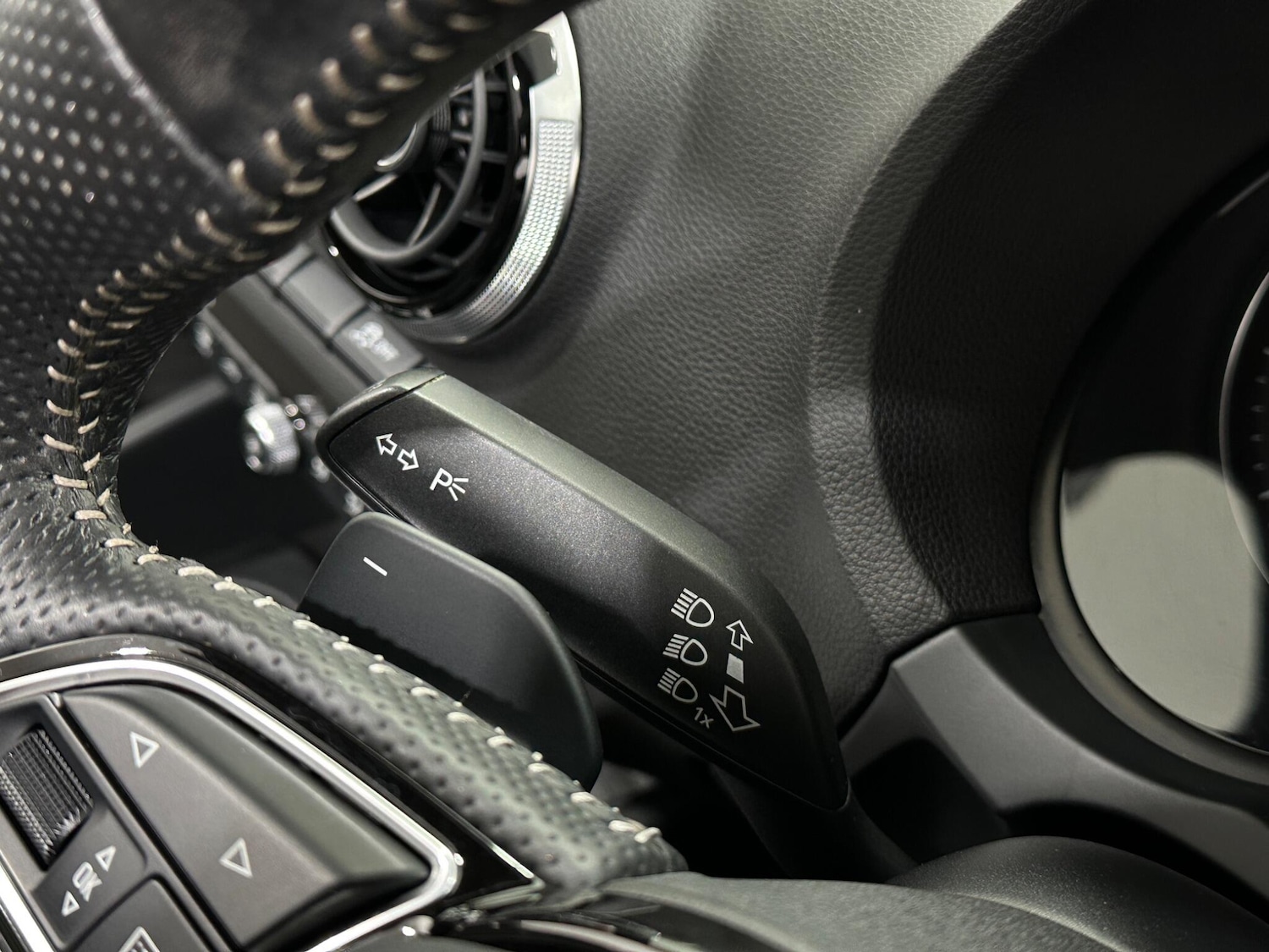 Used Audi A3 2014 for sale - 76878479: Photo 13