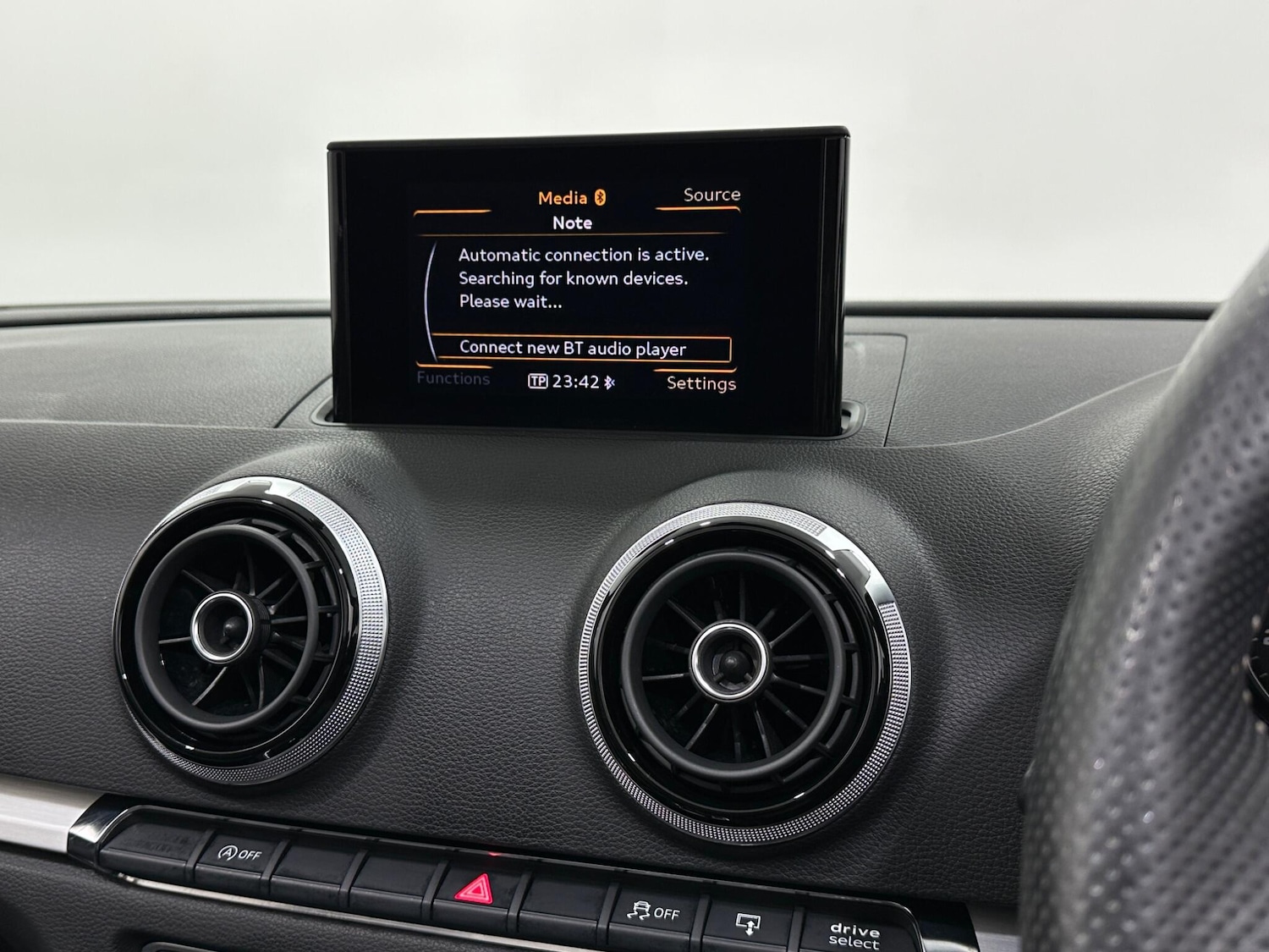 Used Audi A3 2014 for sale - 76878479: Photo 24