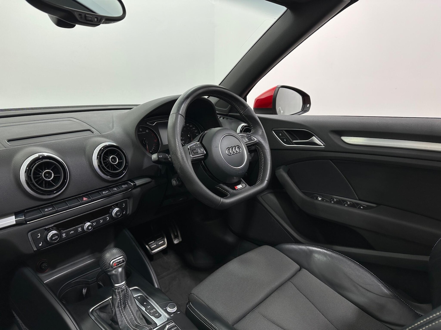 Used Audi A3 2014 for sale - 76878479: Photo 28