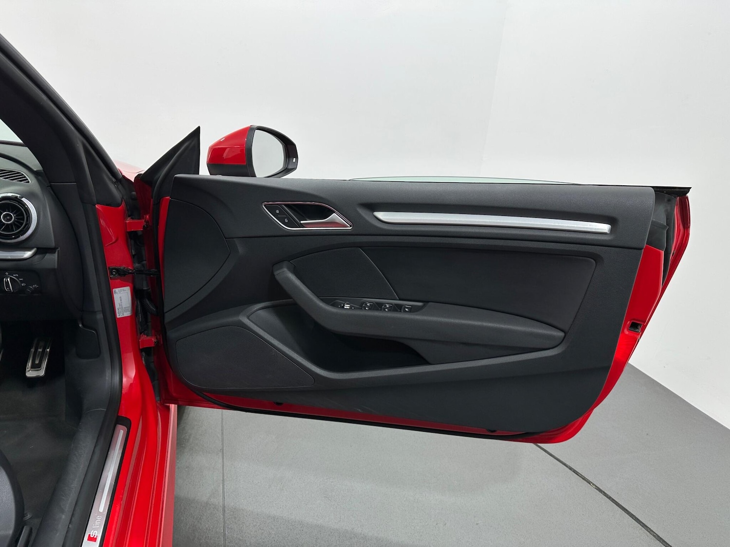 Used Audi A3 2014 for sale - 76878479: Photo 31