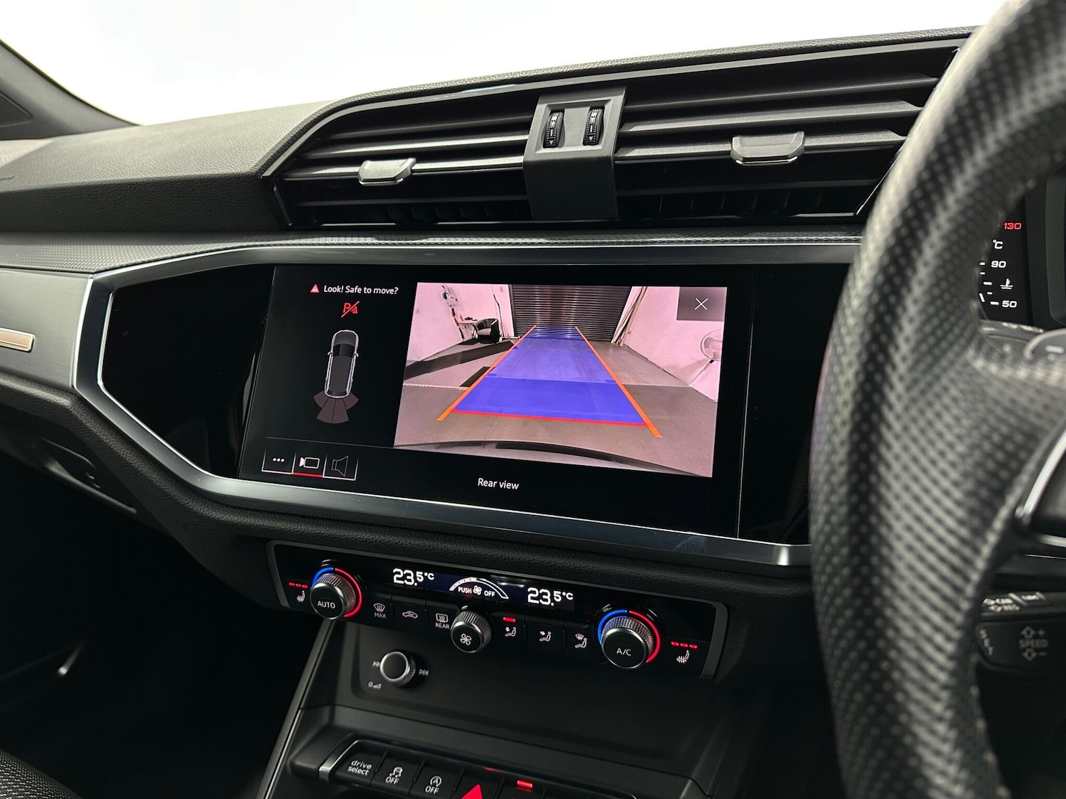 Used Audi Q3 2020 for sale - 76878849: Photo 20