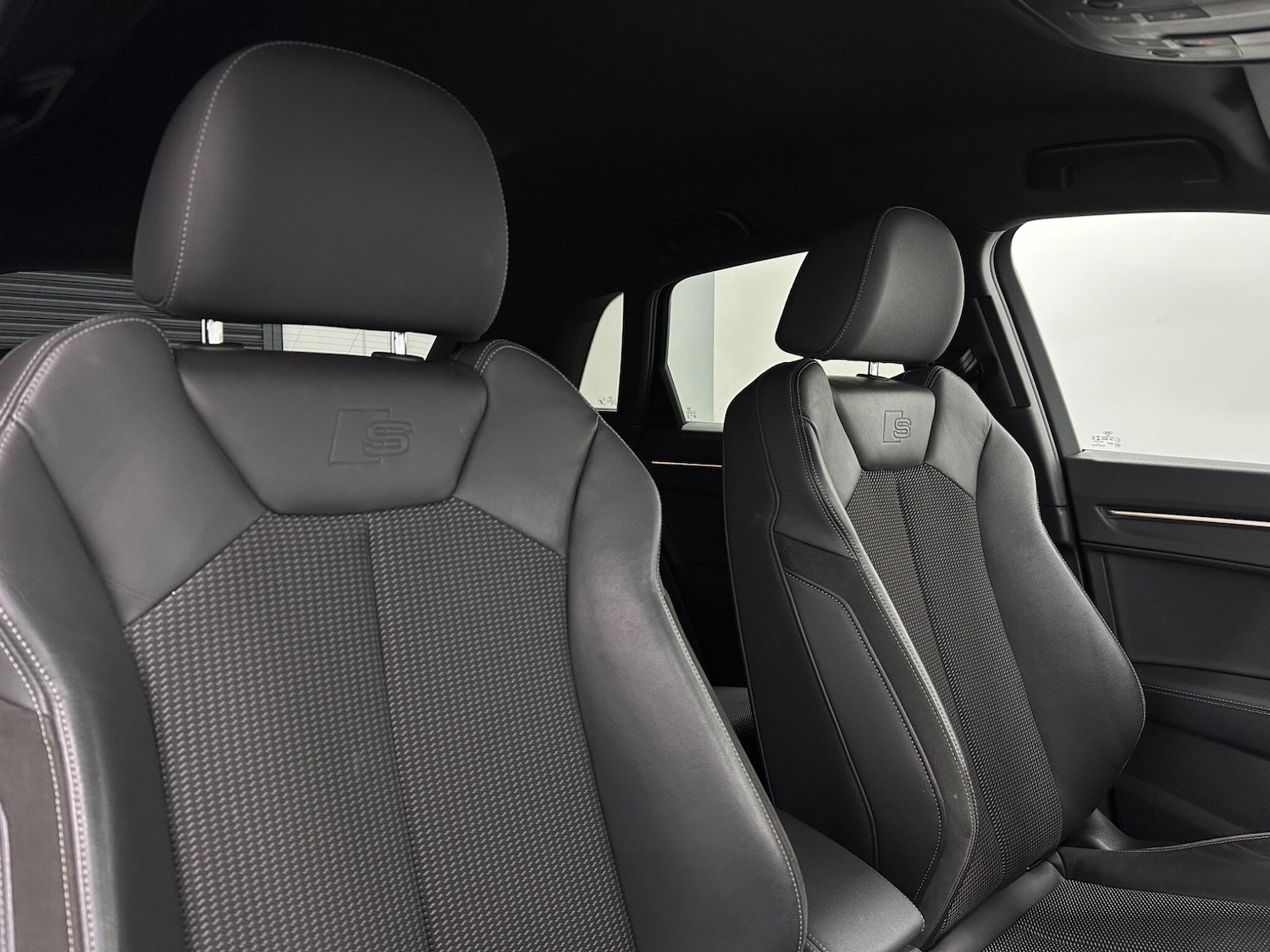 Used Audi Q3 2020 for sale - 76878849: Photo 30