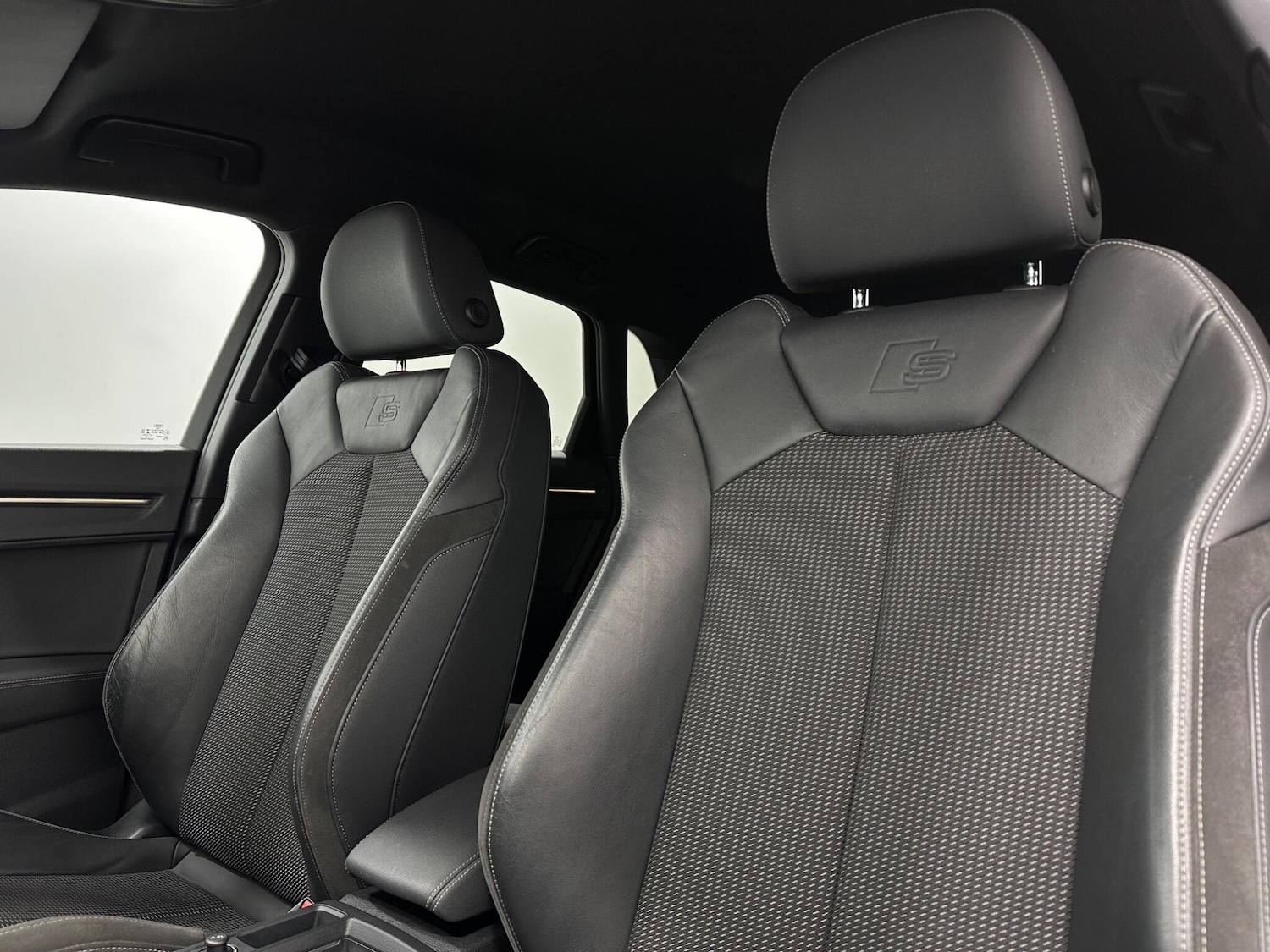 Used Audi Q3 2020 for sale - 76878849: Photo 33