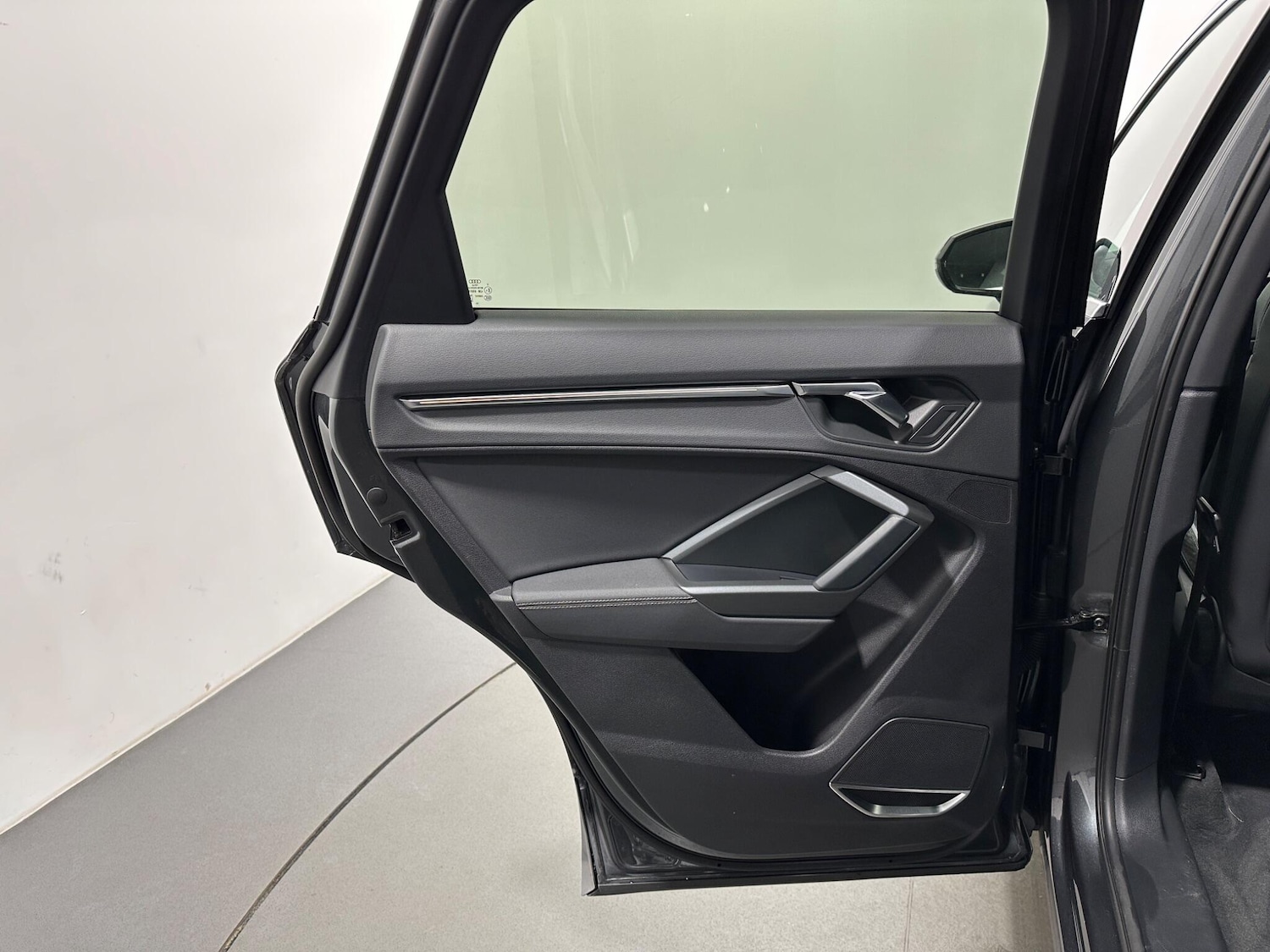 Used Audi Q3 2020 for sale - 76878849: Photo 37