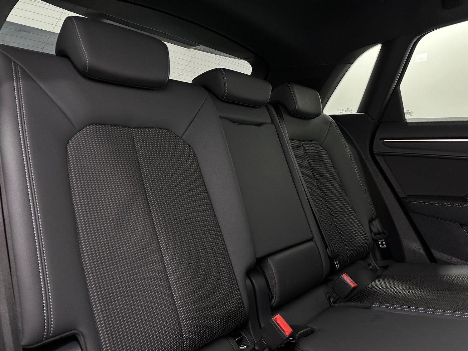 Used Audi Q3 2020 for sale - 76878849: Photo 39