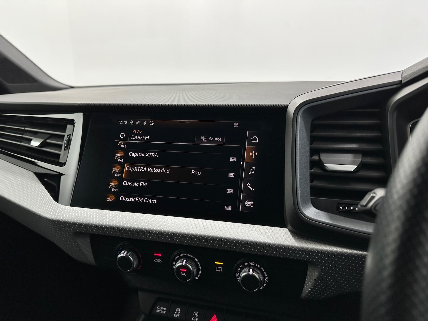 Used Audi A1 for sale - 77738382: Photo 22