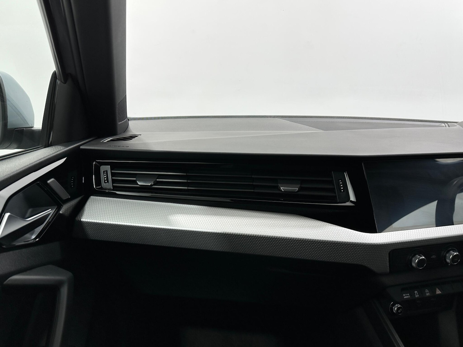 Used Audi A1 for sale - 77738382: Photo 27