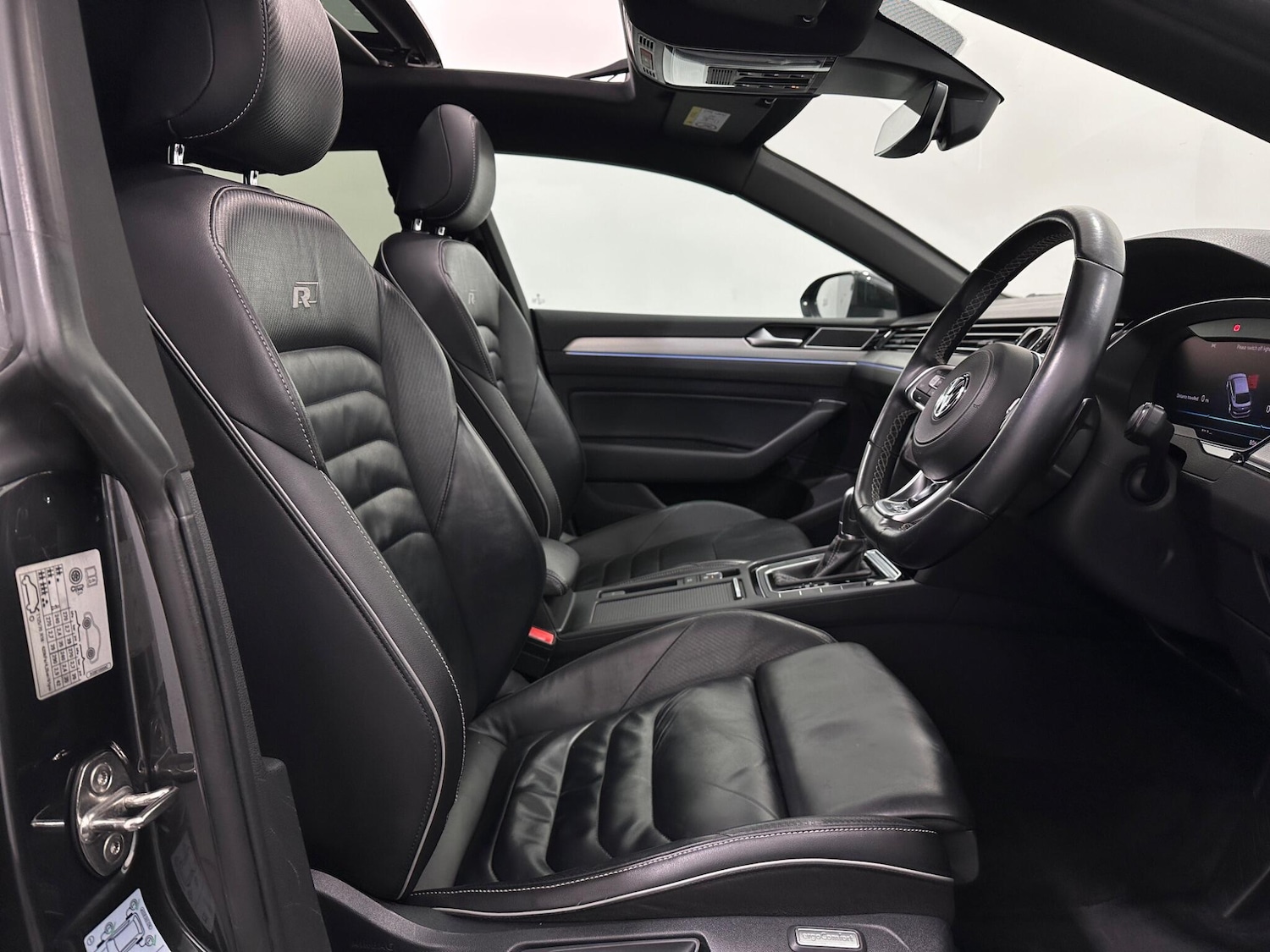 Used Volkswagen Arteon 2019 for sale - 77144509: Photo 30