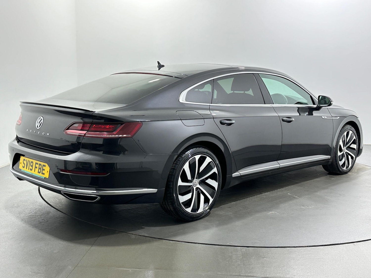 Used Volkswagen Arteon 2019 for sale - 77144509: Photo 8