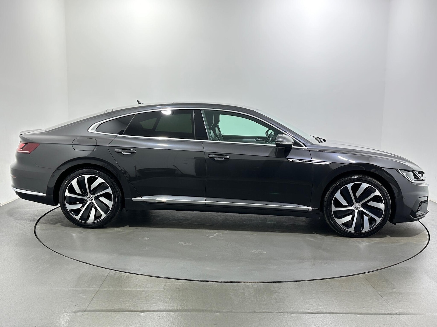 Used Volkswagen Arteon 2019 for sale - 77144509: Photo 9