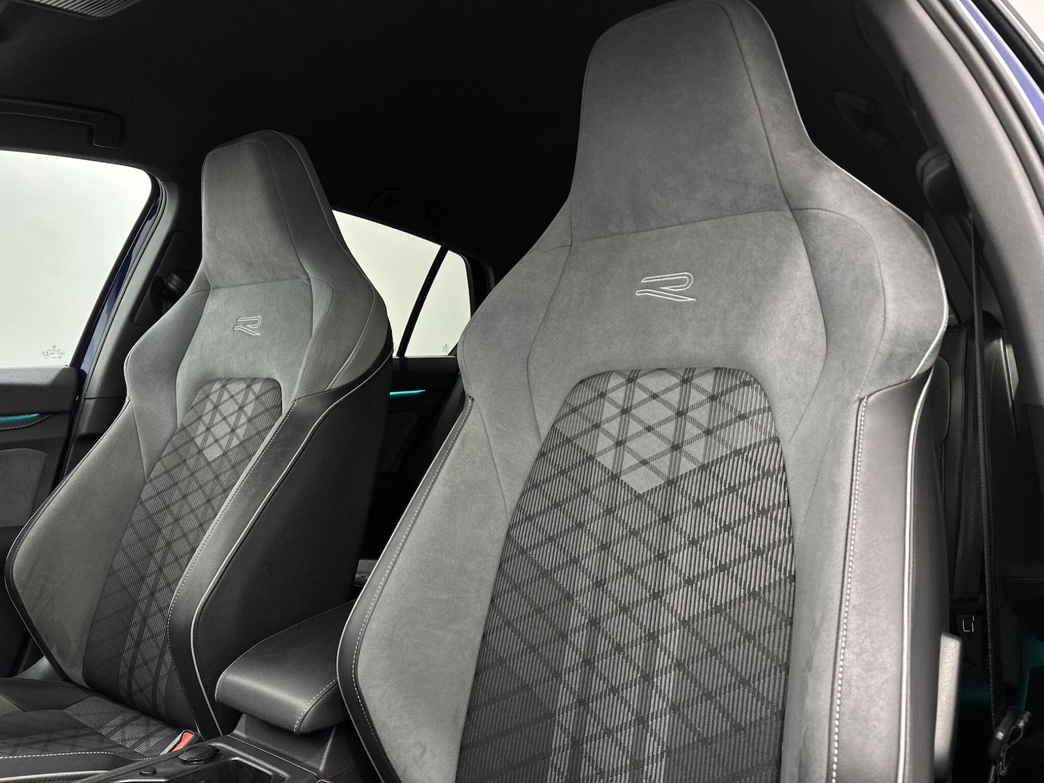 Used Volkswagen Golf 2020 for sale - 77549775: Photo 35