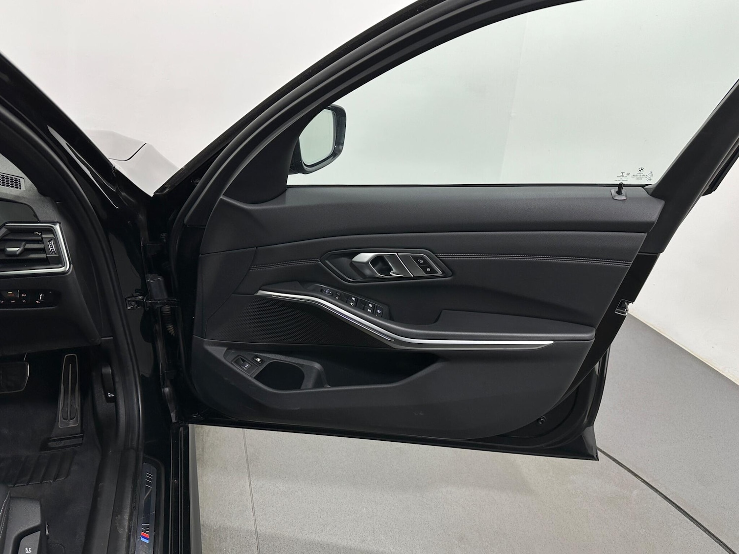 Used BMW 3 Series 2021 for sale - 76878584: Photo 33