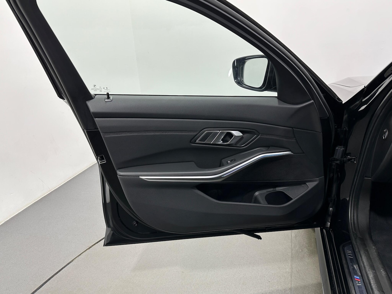 Used BMW 3 Series 2021 for sale - 76878584: Photo 36