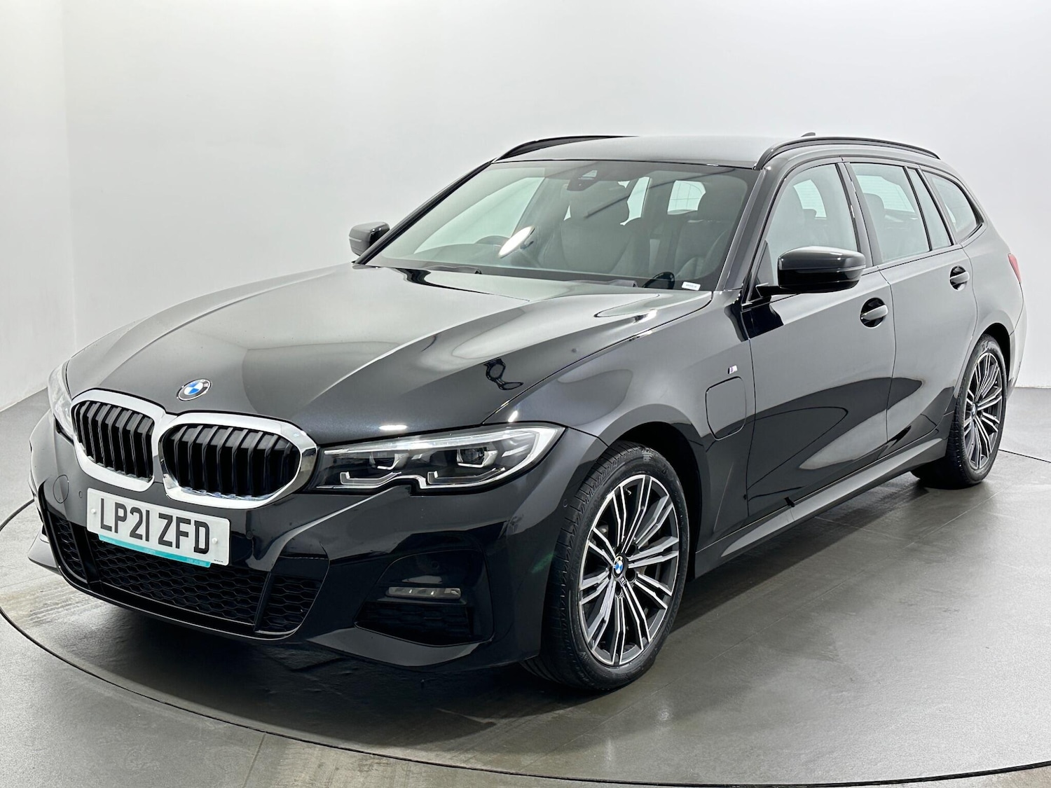 Used BMW 3 Series 2021 for sale - 76878584: Photo 4