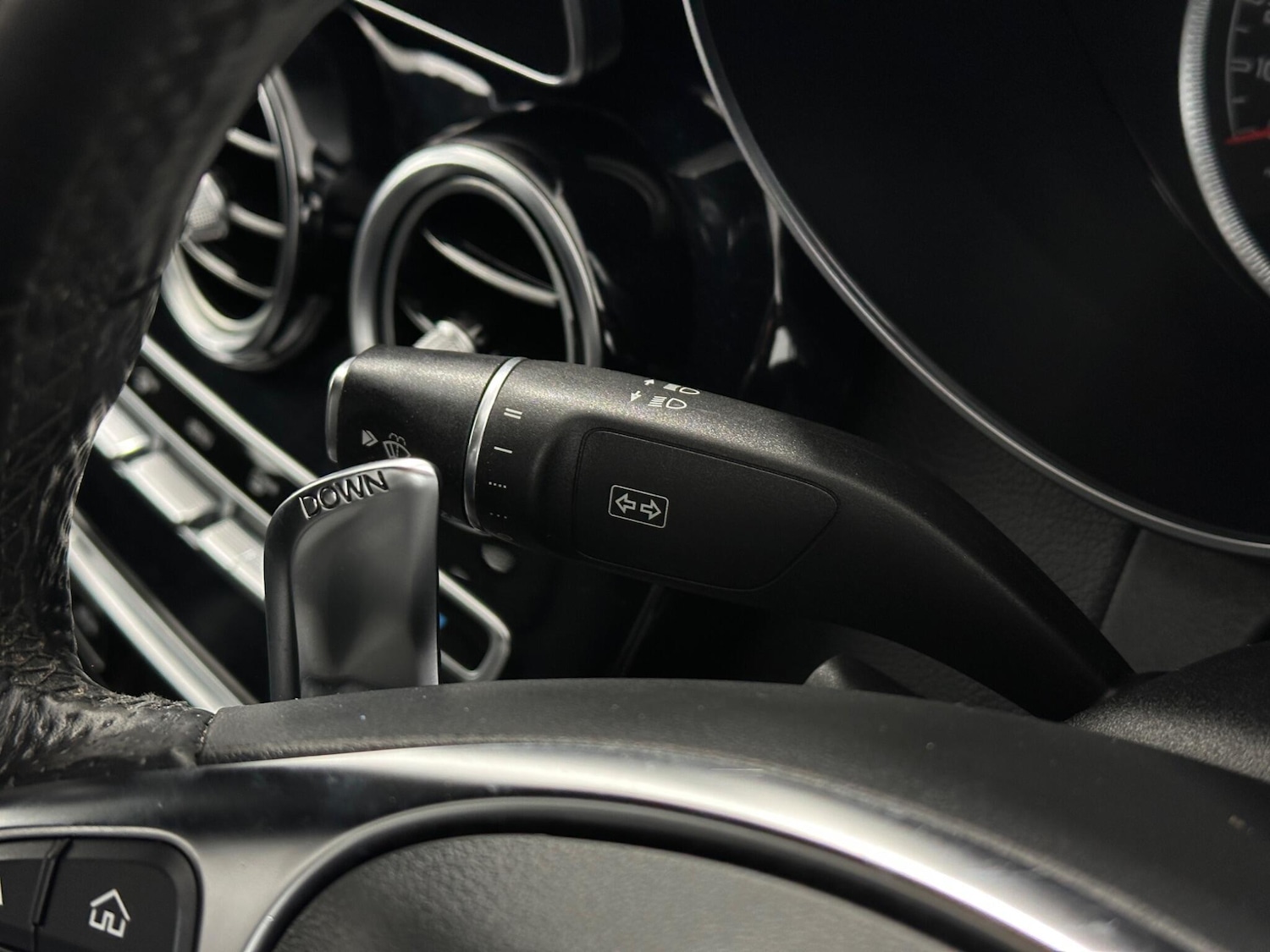 Used Mercedes-Benz C Class 2018 for sale - 78100291: Photo 14