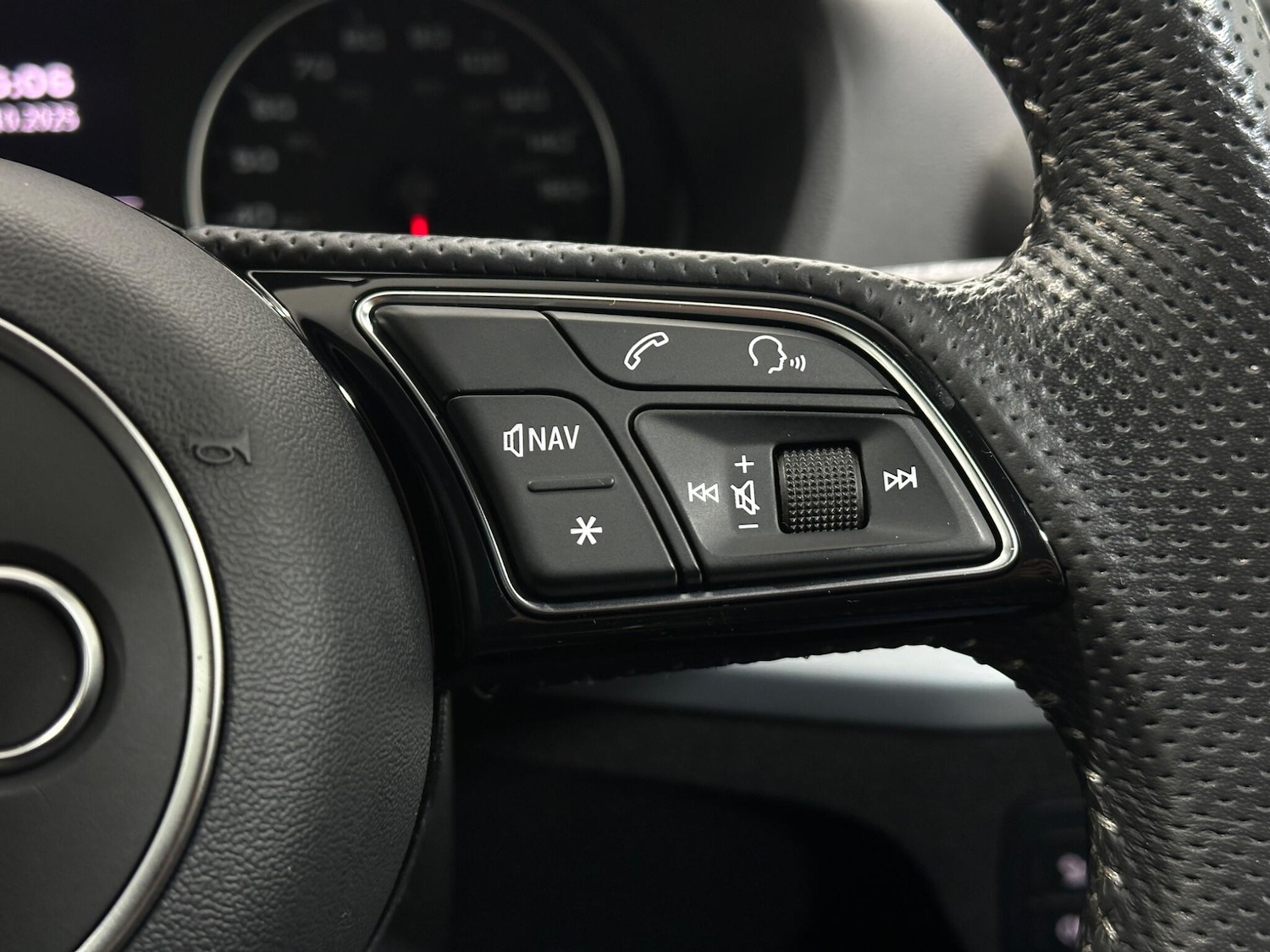 Used Audi Q2 2019 for sale - 76878917: Photo 15