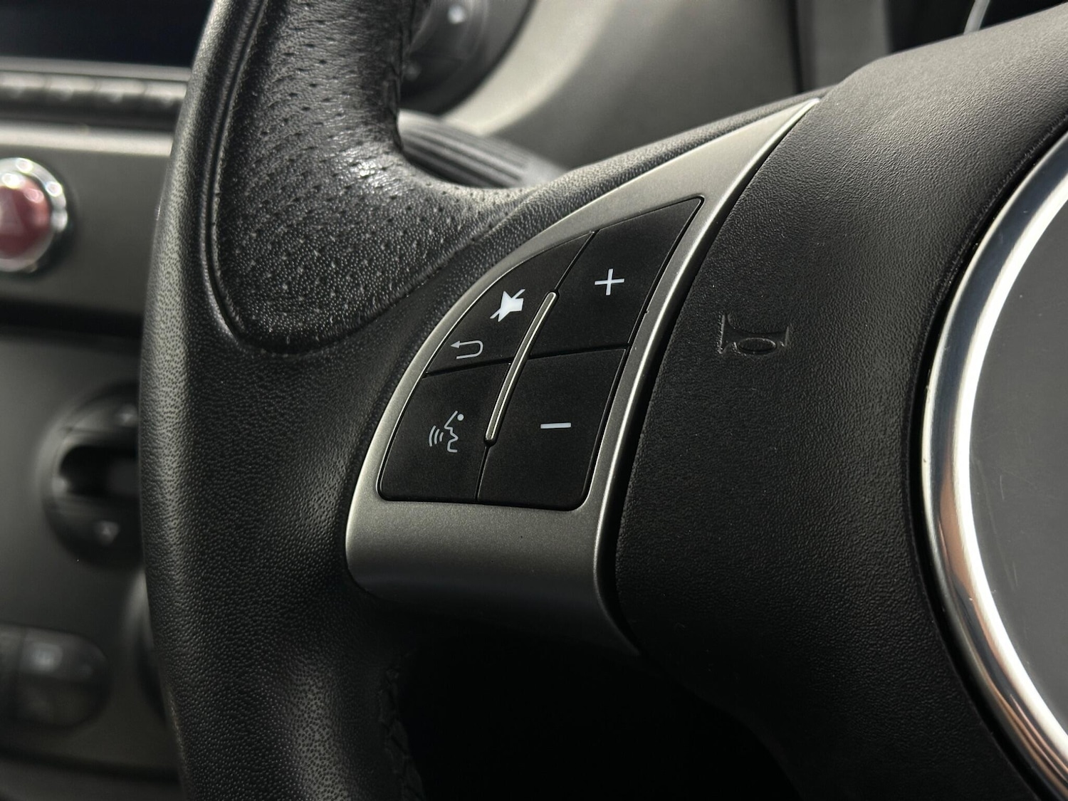 Used Abarth 595 2015 for sale - 76878897: Photo 13