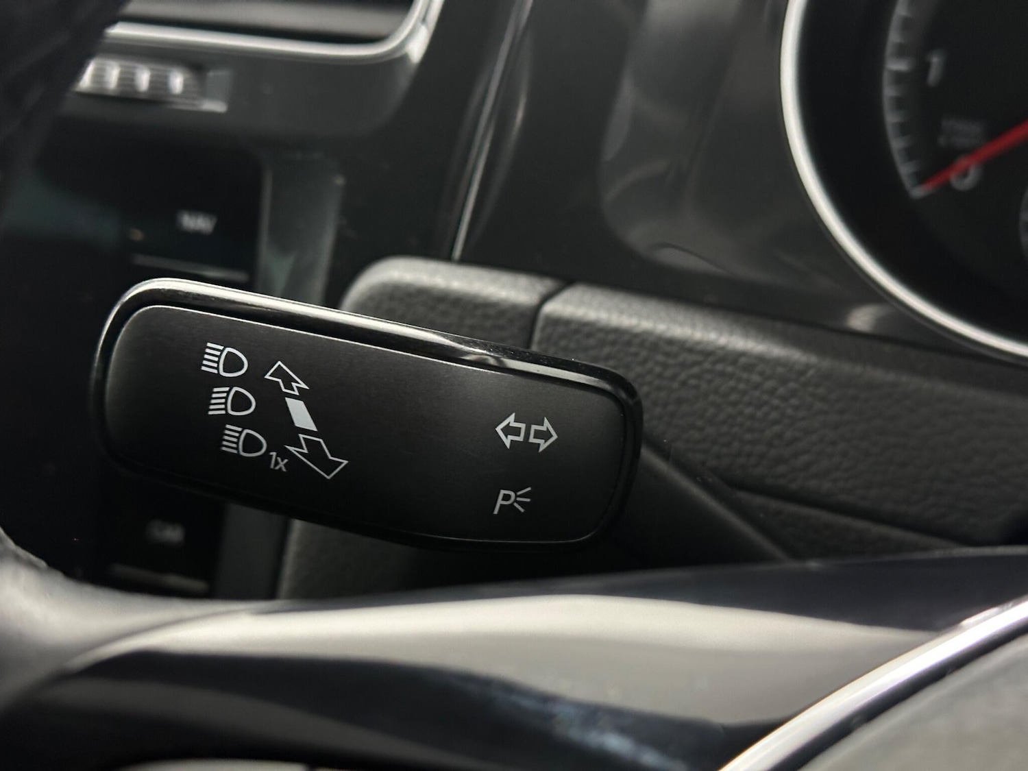 Used Volkswagen Golf 2019 for sale - 77230363: Photo 12